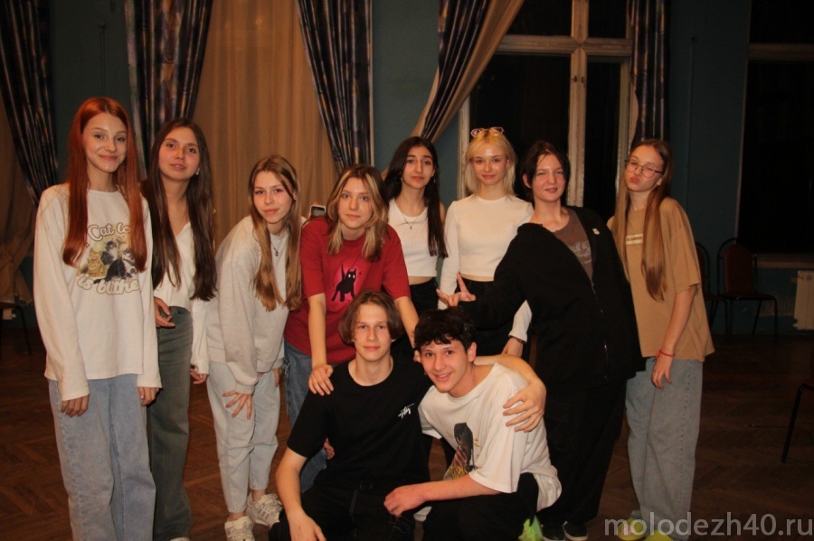 Лагерный сбор актива школьников «Ровесник» встретил юных ПОЛАРовцев